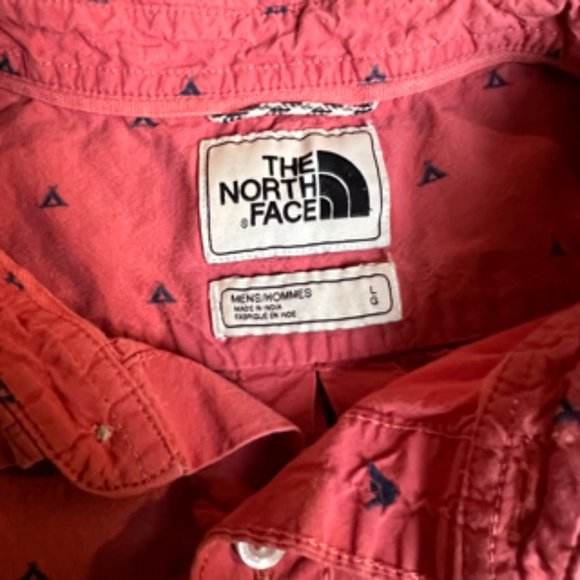 The North Face Button up Shirt Large - Picture 7 of 8
